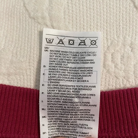 Reebok Pink and Burgundy Graphic Sweatshirt - Picture 6 of 10